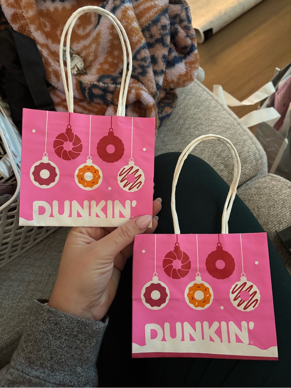 Dunkin' Pink Donut Mini Gift Bags (Set of 2)